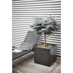 Capi Plantenbak Vierkant Lux Terrazo - L60 X B60 X H60cm - Zwart -Tuinbenodigdheden capi plantenbak vierkant lux terrazo l60 x b60 x h60cm zwart plantenbak 6 1