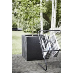 Capi Plantenbak Vierkant Lux Terrazo - L60 X B60 X H60cm - Zwart -Tuinbenodigdheden capi plantenbak vierkant lux terrazo l60 x b60 x h60cm zwart plantenbak 7