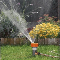 Classic 4 Multi 4-sproeier Twist - Gardena -Tuinbenodigdheden classic 4 multi 4 sproeier twist gardena 3 11