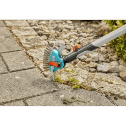 Combisysteem 3in1 Voegenkrabber/borstel - 9cm - Gardena -Tuinbenodigdheden combisysteem 3in1 voegenkrabber borstel 9cm gardena 4 4