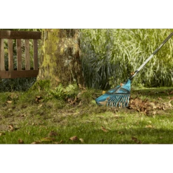 Combisysteem Kunststof Bladhark, Verstelbaar Met Steel - 35cm - Gardena -Tuinbenodigdheden combisysteem kunststof bladhark verstelbaar met steel 35cm gardena 3 5