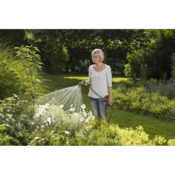 Comfort Sproeibroes Voor Bloembedden - Gardena -Tuinbenodigdheden comfort sproeibroes voor bloembedden gardena 7 11