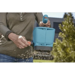 Handstrooier - M - Gardena 9 Handstrooier - M - Gardena -Tuinbenodigdheden handstrooier m gardena 3 4