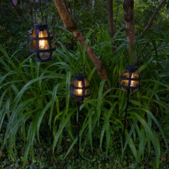 Lumineo Solar Set Met Tuinlamp En Lantaarn - LED - D14 X H80cm - Zwart - 3st. -Tuinbenodigdheden solar set met tuinlamp en lantaarn led d14 x h80cm zwart 3st solar 3 3