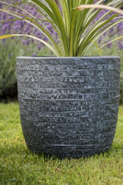 Bloempot Utah Egg - D45 X H43cm - Donkergrijs -Tuinbenodigdheden utah egg pot graphite d45h43 bloempot 7 8